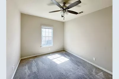 807 S Wilson Street, Kaufman, TX 75142 - Photo 11