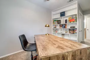 816 Glenview Dr, Irving, TX 75061 - Photo 11