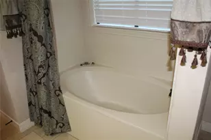 1900 Ruidoso Dr, Waco, TX 76712 - Photo 17