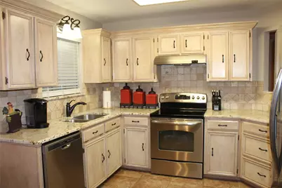 1900 Ruidoso Drive, Waco, TX 76712 - Photo 9