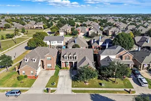 1205 Dripping Springs Ln, McKinney, TX 75072 - Photo 7