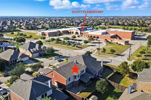 1205 Dripping Springs Ln, McKinney, TX 75072 - Photo 3