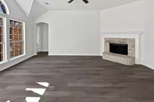 7108 Brekenridge Dr, Fort Worth, TX 76179 - Photo 3