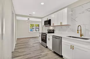 1704 Sharon St, Arlington, TX 76010 - Photo 9