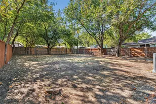 1704 Sharon St, Arlington, TX 76010 - Photo 21