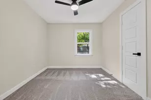 1704 Sharon St, Arlington, TX 76010 - Photo 17