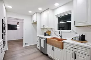 10922 Ferndale Rd, Dallas, TX 75238 - Photo 13