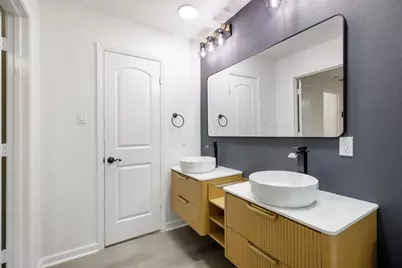 10922 Ferndale Road, Dallas, TX 75238 - Photo 23