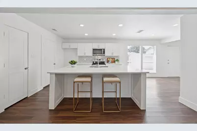 2112 Taxco Drive, Carrollton, TX 75006 - Photo 9