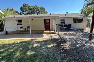 603 N Denton Ave, Justin, TX 76247 - Photo 35