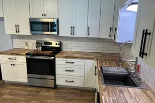 603 N Denton Ave, Justin, TX 76247 - Photo 17