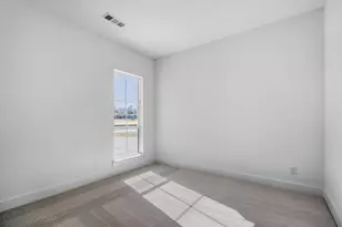 1421 Hidden Cv Dr, Lakewood Village, TX 75068 - Photo 23