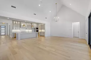 1421 Hidden Cv Dr, Lakewood Village, TX 75068 - Photo 7