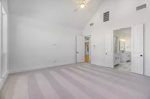 1421 Hidden Cv Dr, Lakewood Village, TX 75068 - Photo 17