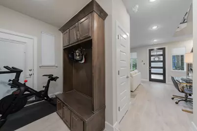 8256 Milroy Lane, Dallas, TX 75231 - Photo 7