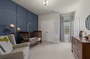 8256 Milroy Ln, Dallas, TX 75231 - Photo 33