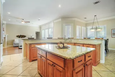 5848 River Meadows Place, Fort Worth, TX 76112 - Photo 11