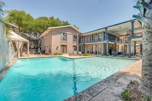 10209 Regal Oaks Dr, Dallas, TX 75230 - Photo 11