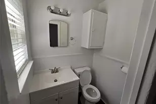 1806 Friar Tuck Dr, Arlington, TX 76013 - Photo 5