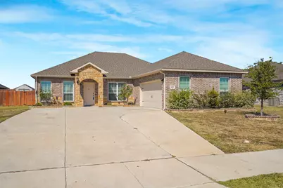 619 Excelsior Drive, Waxahachie, TX 75165 - Photo 1