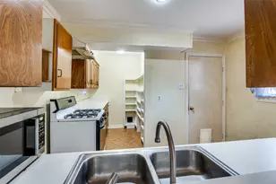 583 Wind River Dr, Duncanville, TX 75116 - Photo 9