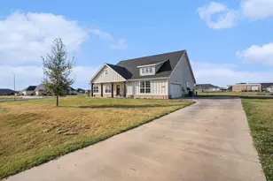 6376 Rhoden Ave, Godley, TX 76044 - Photo 3