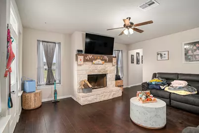 6376 Rhoden Avenue, Godley, TX 76044 - Photo 7