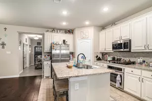 6376 Rhoden Ave, Godley, TX 76044 - Photo 11