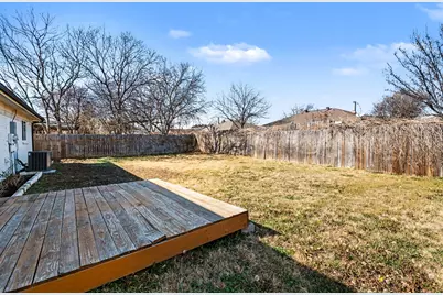 524 Cole Avenue, Saginaw, TX 76179 - Photo 23