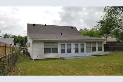 758 Briarwood Lane, Hurst, TX 76053 - Photo 7