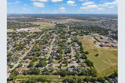 3925 Sapling Drive, Balch Springs, TX 75180 - Photo 23