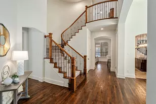 2209 Lady Cornwall Dr, Lewisville, TX 75056 - Photo 3