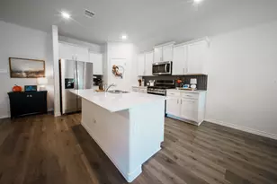 9913 Autumn Leaves Ln, Aubrey, TX 76227 - Photo 11