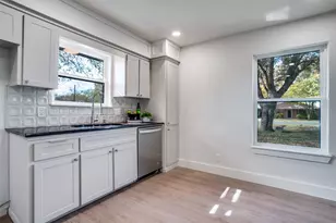 203 W 2nd St, Dodd City, TX 75438 - Photo 13