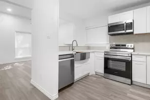 404 Dollins St, Cedar Hill, TX 75104 - Photo 7