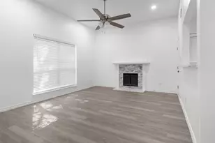 404 Dollins St, Cedar Hill, TX 75104 - Photo 3