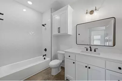 102 Cardinal Woods Court, Granbury, TX 76049 - Photo 25