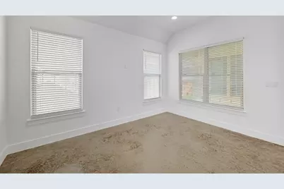 102 Cardinal Woods Court, Granbury, TX 76049 - Photo 19