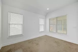 102 Cardinal Woods Ct, Granbury, TX 76049 - Photo 19