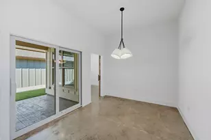 102 Cardinal Woods Ct, Granbury, TX 76049 - Photo 15