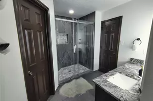 3120 Longbow Dr, Grand Prairie, TX 75052 - Photo 27