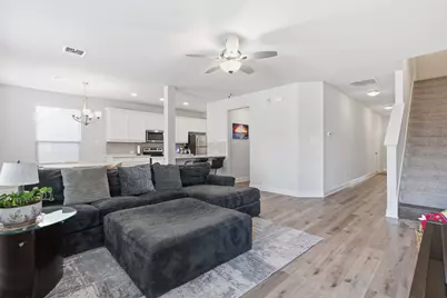 6829 Joelene Rae Drive, Arlington, TX 76001 - Photo 9