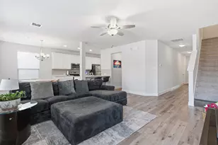 6829 Joelene Rae Dr, Arlington, TX 76001 - Photo 9