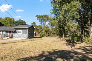 120 Memorial Dr, Gun Barrel City, TX 75156 - Photo 9