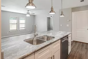 120 Memorial Dr, Gun Barrel City, TX 75156 - Photo 11