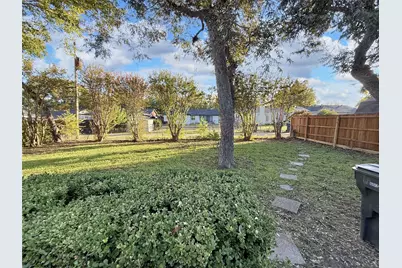 822 Bandera Lane, Garland, TX 75040 - Photo 25