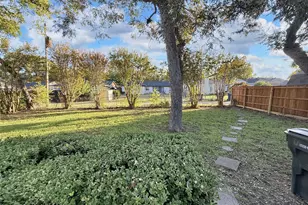 822 Bandera Ln, Garland, TX 75040 - Photo 25