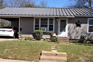 1109 W Morgan St, Denison, TX 75020 - Photo 1