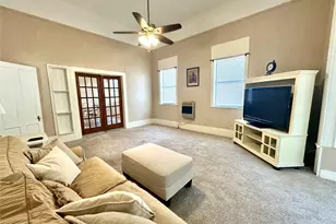 1211 Hutchings St, Goldthwaite, TX 76844 - Photo 3