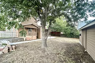 1211 Hutchings St, Goldthwaite, TX 76844 - Photo 37